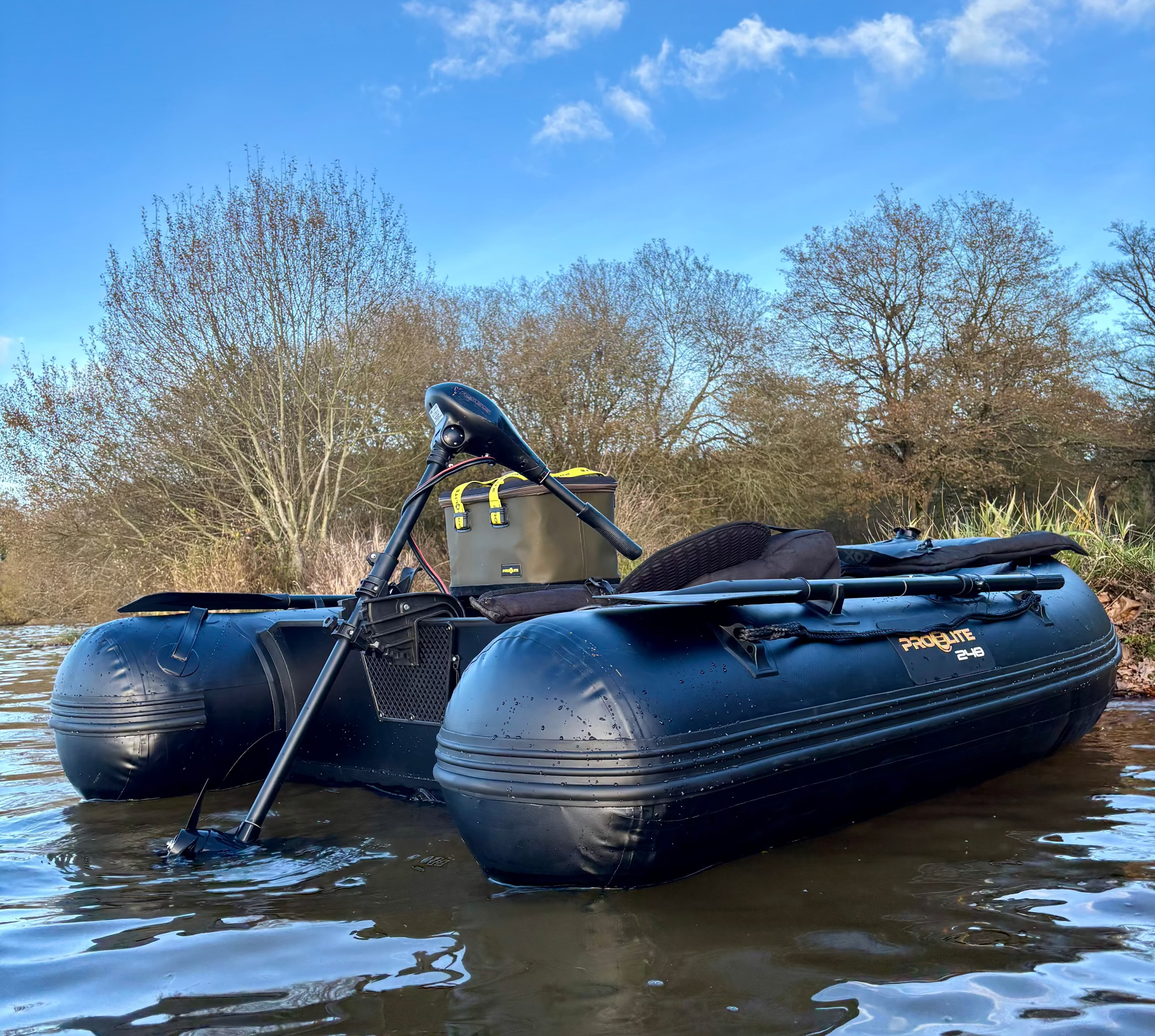 BOAT PROELITE 240