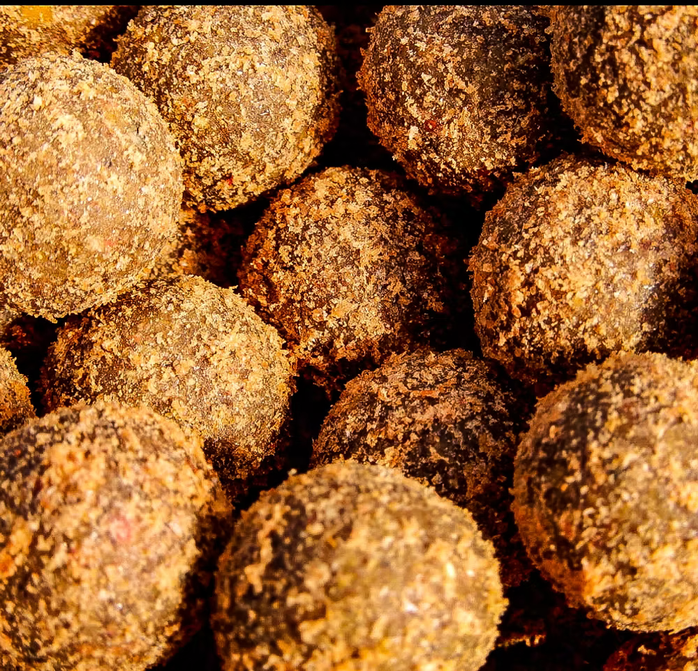 GOLD boilies 14mm et 20mm ( 4 parfums ) 1kg